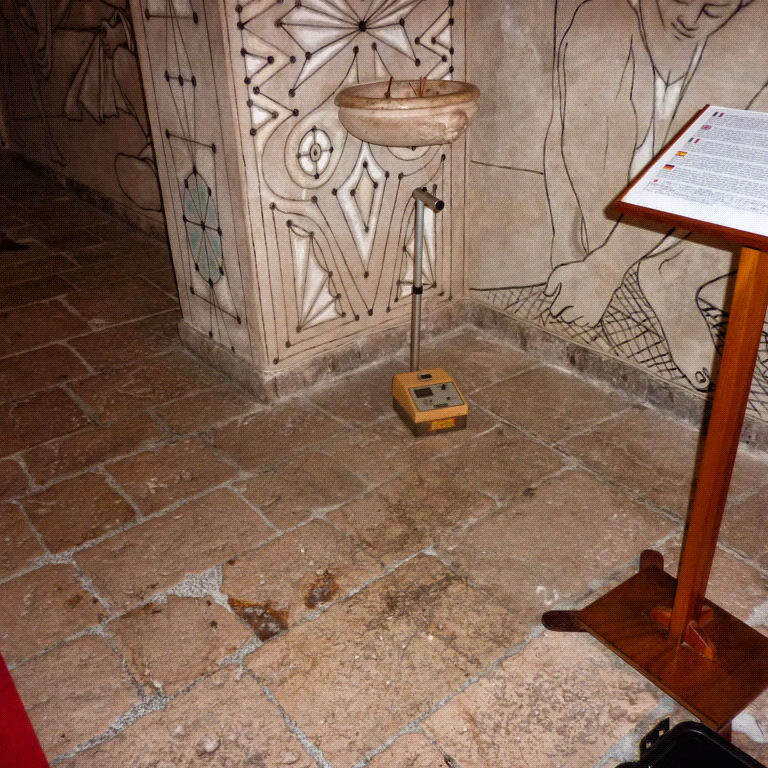 Mesure d’humidité dans un monument historique - Chapelle Jean Cocteau / Villefranche sur mer (06)