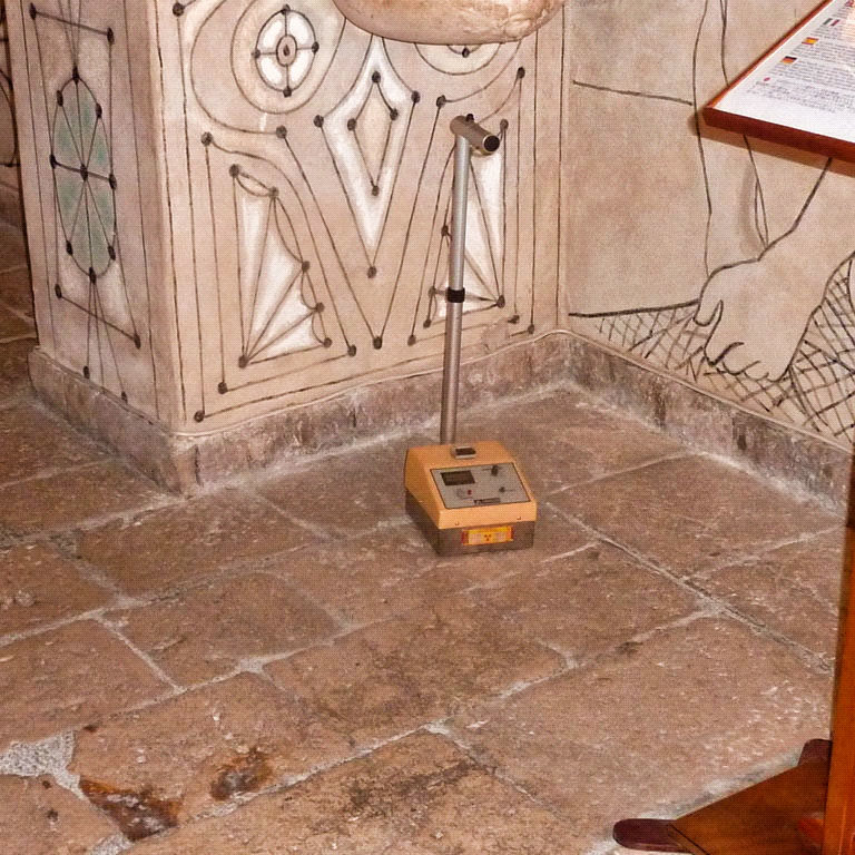 Mesure d’humidité dans un monument historique - Chapelle Jean Cocteau / Villefranche sur mer (06)